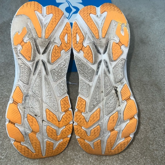 Hoka Bondi X Women’s 10B - Picture 9 of 10